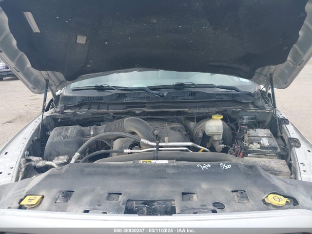 3C6RR7LTXHG523794 RAM 1500 Big Horn  4x4 5'7 Box