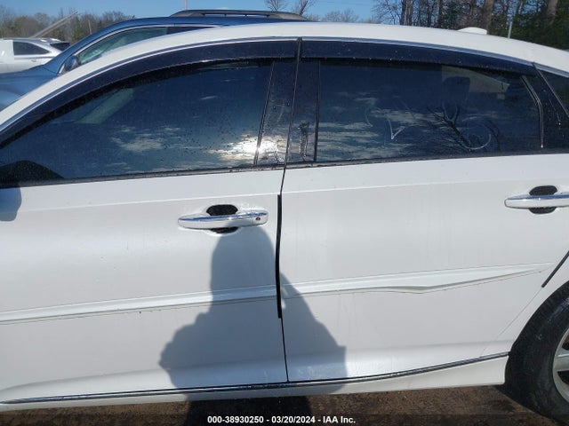 Honda Accord Touring 2022 1HGCV2F92NA005803 Image 14