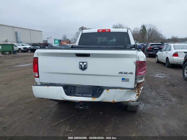 RAM 1500 Express Quad Cab 4x4 6'4 Box 2017 1C6RR7FG7HS793136 Image 16