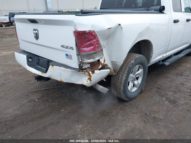RAM 1500 Express Quad Cab 4x4 6'4 Box 2017 1C6RR7FG7HS793136 Image 6