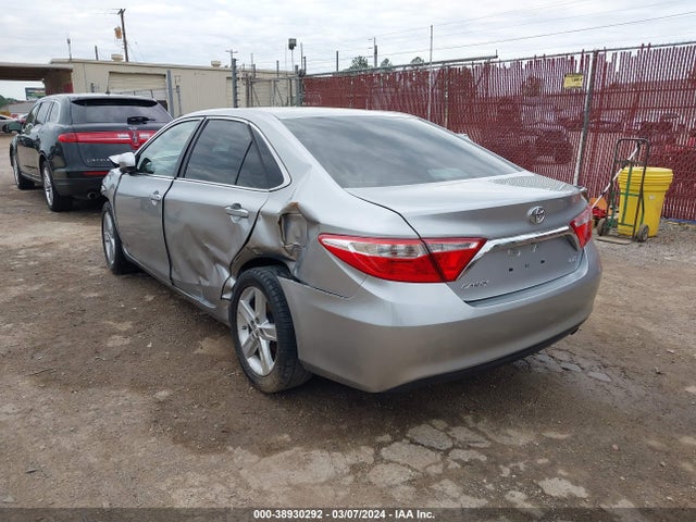 Toyota CAMRY LE 2015 4T4BF1FK6FR491747 Image 3