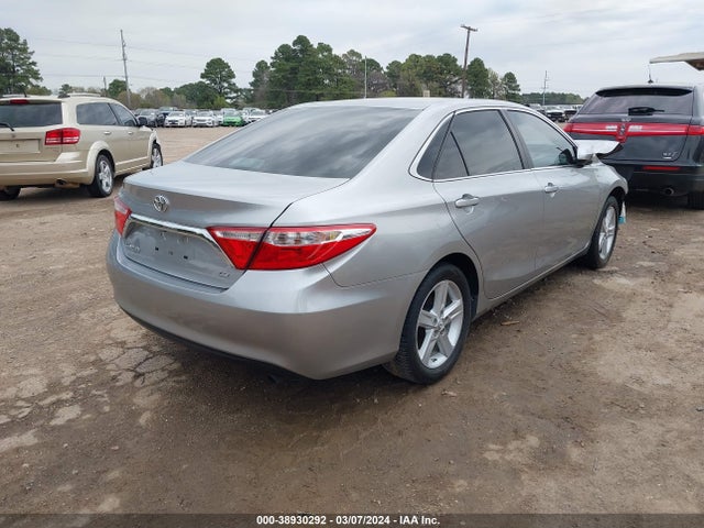 Toyota CAMRY LE 2015 4T4BF1FK6FR491747 Image 4
