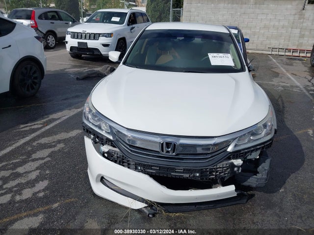 Honda ACCORD LX 2017 1HGCR2F35HA185945 Image 12