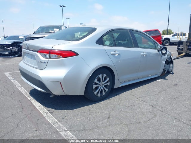 Toyota Corolla Hybrid Le 2022 JTDEAMDE6NJ049351 Image 4