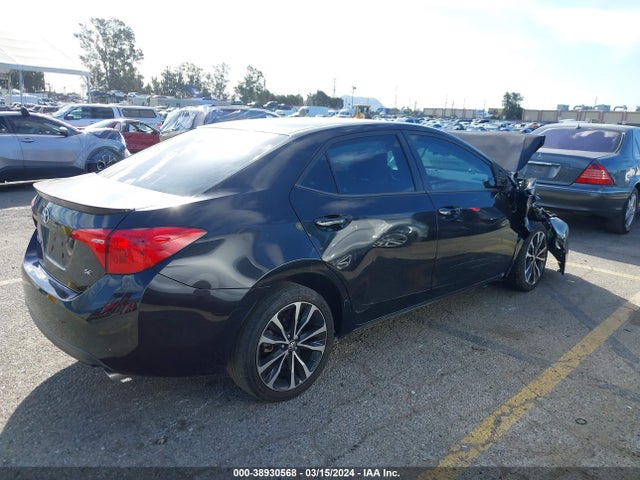 Toyota COROLLA SE 2017 5YFBURHE3HP701764 Image 4
