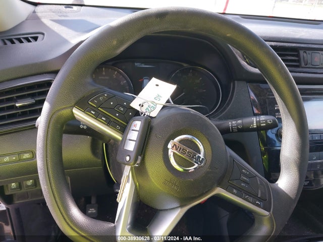 Nissan ROGUE S 2017 KNMAT2MT4HP605315 Image 11
