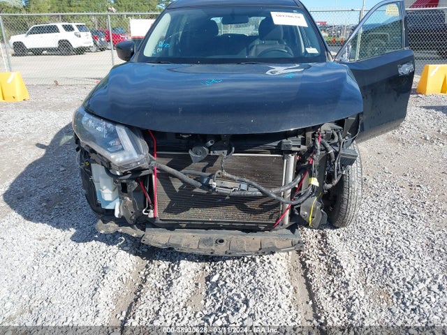 Nissan ROGUE S 2017 KNMAT2MT4HP605315 Image 6