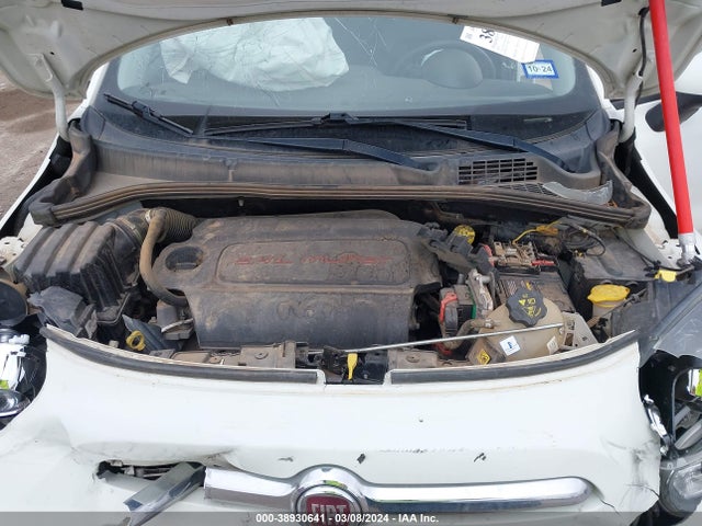 2016 FIAT 500X ZFBCFYBT2GP454191 Photo 9