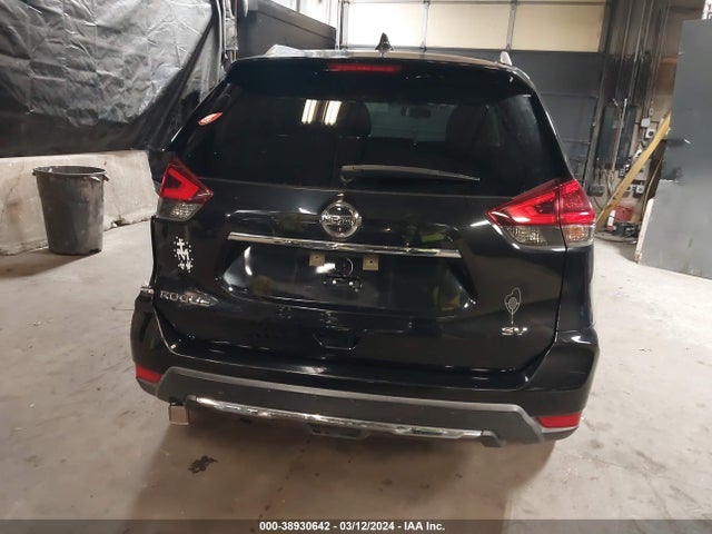 Nissan ROGUE SV 2018 KNMAT2MT9JP535011 Image 16