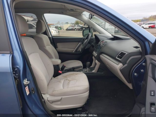 JF2SJADC8GH452310 Subaru Forester 2.5i Premium