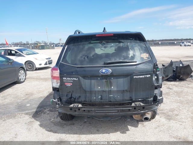 Subaru Forester 2.5i Limited 2018 JF2SJAJC7JH615900 Image 17