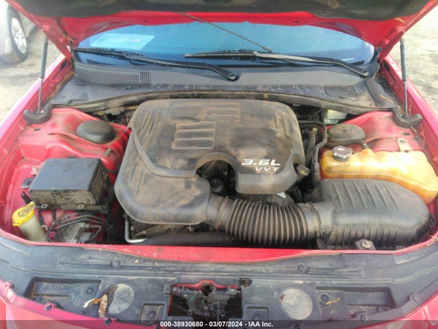 2C3CCABG3FH802376 Chrysler 300 300s