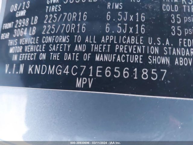 KNDMG4C71E6561857 KIA SEDONA LX