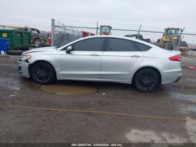 3FA6P0HD4KR243347 Ford FUSION SE