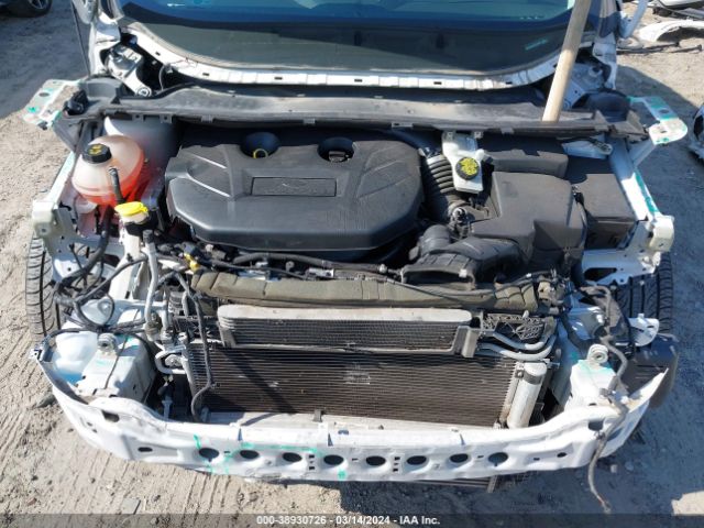 2017 FORD ESCAPE 1FMCU0J96HUC92686 Photo 9