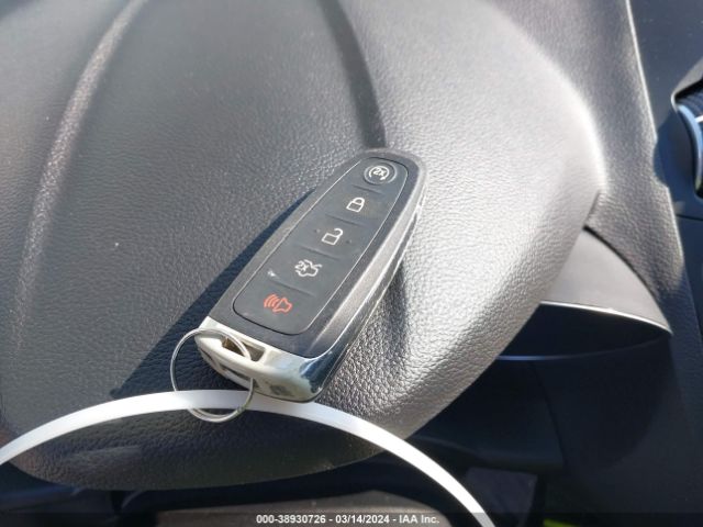 2017 FORD ESCAPE 1FMCU0J96HUC92686 Photo 10