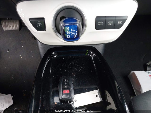 Toyota Prius Prime Plus 2017 JTDKARFP3H3035432 Image 11