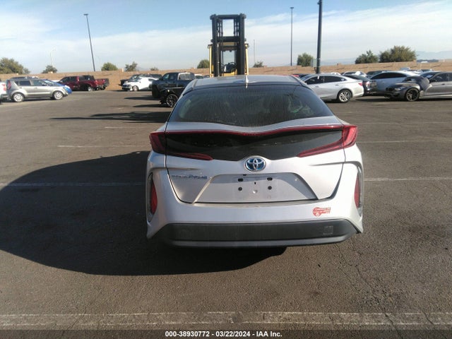 Toyota Prius Prime Plus 2017 JTDKARFP3H3035432 Image 17