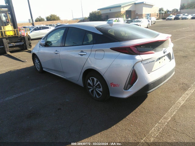 Toyota Prius Prime Plus 2017 JTDKARFP3H3035432 Image 3