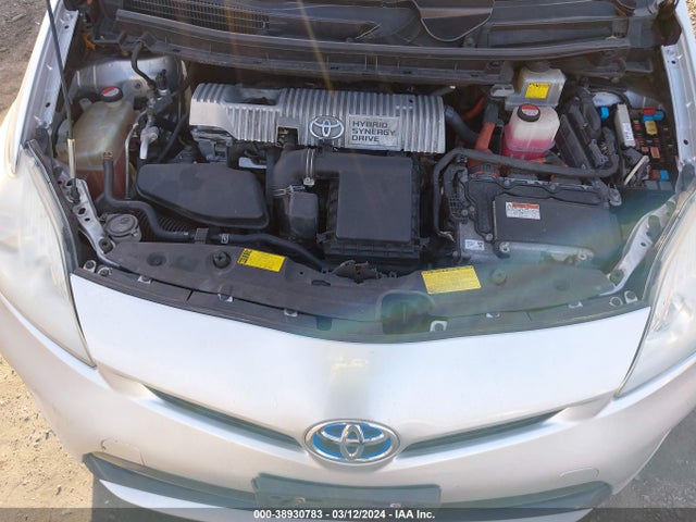 Toyota Prius Two 2014 JTDKN3DU8E0368975 Image 10