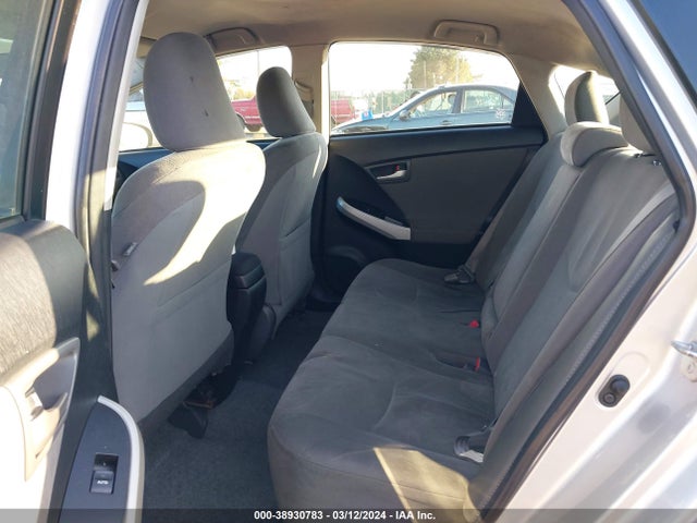 Toyota Prius Two 2014 JTDKN3DU8E0368975 Image 8