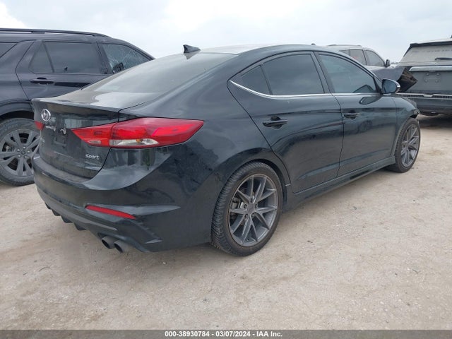 38930784 :رقم المزاد ، KMHD04LB5HU352013 vin ، 2017 Hyundai Elantra Sport مزاد بيع