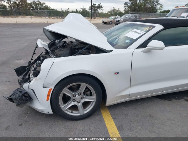Chevrolet Camaro 1lt 2018 1G1FB3DX9J0134173 Image 18
