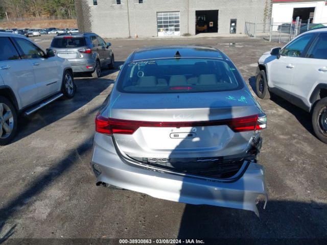 3KPF24AD0PE583779 KIA Forte Lxs