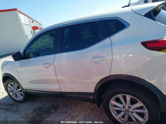 JN1BJ1CP5KW226591 Nissan Rogue Sport S