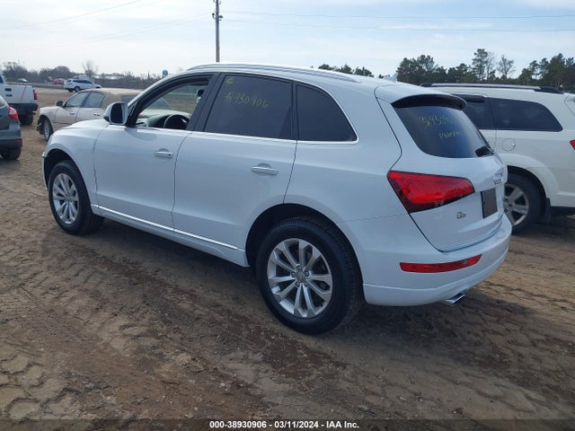 WA1LFAFPXFA070625 Audi Q5 2.0t Premium