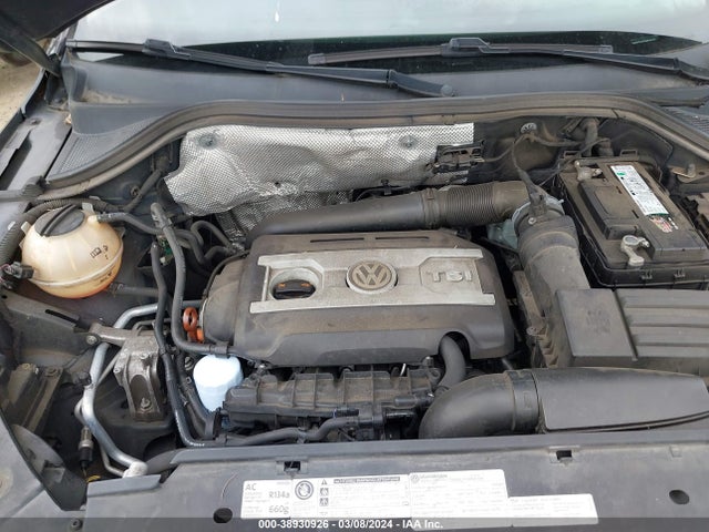 2012 VOLKSWAGEN TIGUAN SE VIN: WVGAV7AX7CW530795