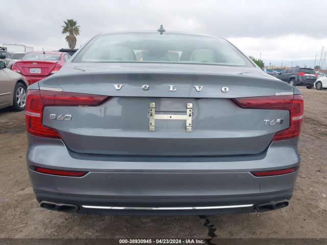 7JRA22TL7KG002310 Volvo S60 T6 Inscription