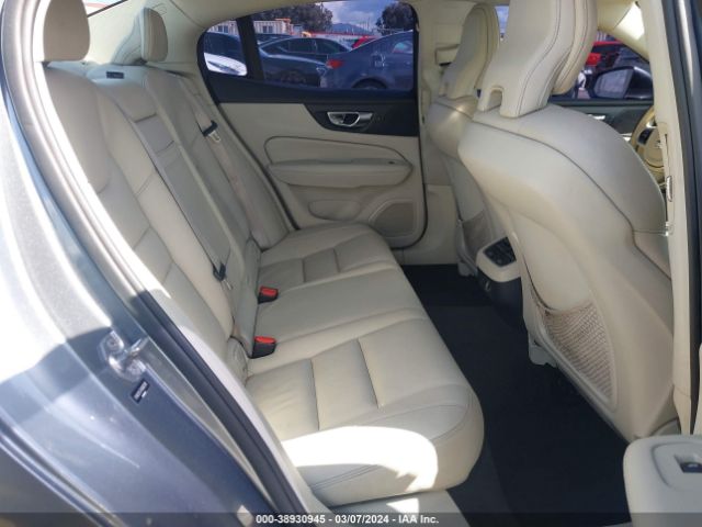 7JRA22TL7KG002310 Volvo S60 T6 Inscription