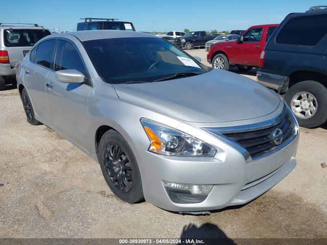 Nissan Altima 2.5/2.5 S/2.5 Sl/2.5 Sv 2015 1N4AL3AP7FC189137 головне зображення