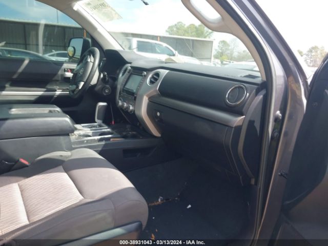 5TFEM5F18GX109086 Toyota Tundra Sr5 4.6l V8