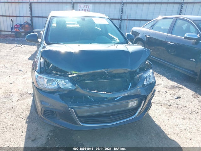 Chevrolet Sonic Lt Auto 2018 1G1JD5SH5J4123840 Image 6