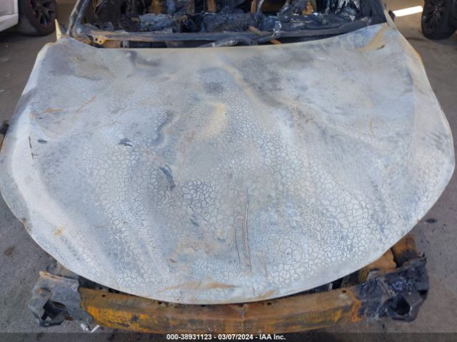 4T1BF1FK4HU443127 Toyota CAMRY SE