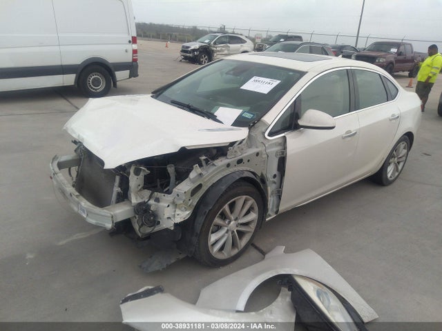 1G4PR5SK2E4241005 Buick Verano Convenience Group