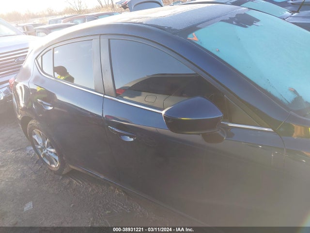 Mazda Mazda3 I Touring 2016 3MZBM1M77GM321869 Image 13