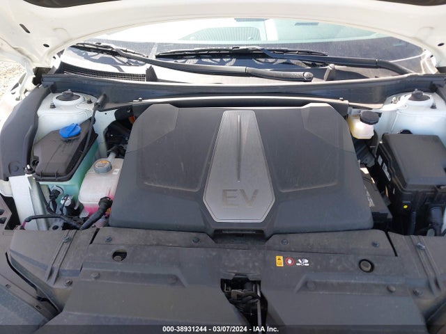 KIA EV6 LIGHT 2023 KNDC34LB6P5608692 Image 10