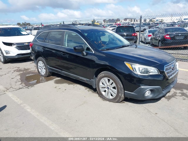 Subaru Outback 2.5i Premium 2016 4S4BSACC1G3352393 Image 1