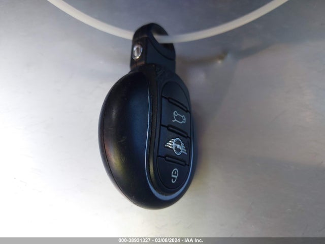 WMWXU1C50G2E17228 Mini Hardtop Cooper