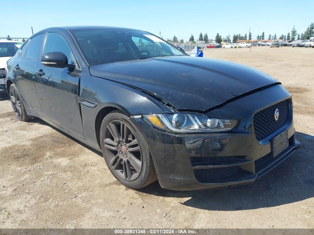SAJAE4BN6HA952613 Jaguar Xe 20d Prestige