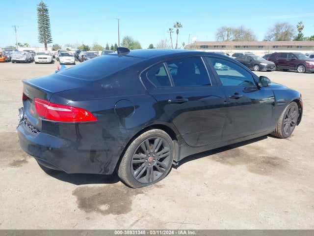 2017 JAGUAR XE SAJAE4BN6HA952613 Photo 3