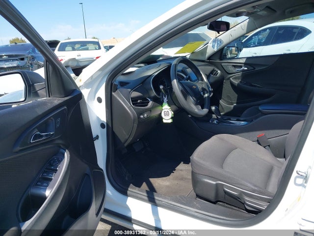 Chevrolet Malibu 1ls 2018 1G1ZB5ST7JF113425 Image 5