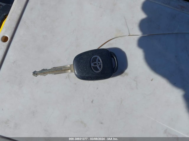 Toyota COROLLA LE 2017 5YFBURHE9HP704619 Image 11