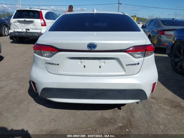 Toyota Corolla Hybrid Le 2022 JTDEAMDE8N3000687 Image 16