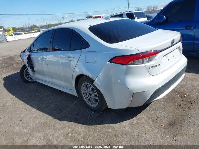 Toyota Corolla Hybrid Le 2022 JTDEAMDE8N3000687 Image 3
