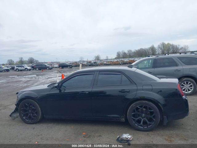 2C3CCABG0KH548457 Chrysler 300 300s