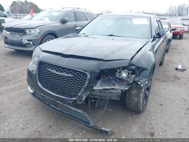 2C3CCABG0KH548457 Chrysler 300 300s